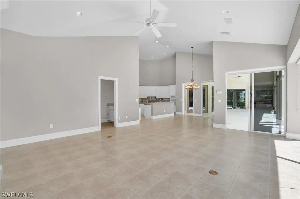 199 Cheshire Way Naples FL 34110