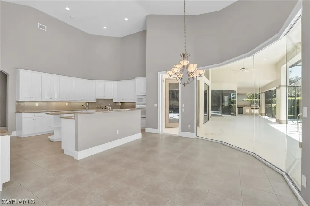 199 Cheshire Way Naples FL 34110