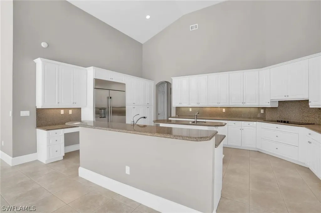 199 Cheshire Way Naples FL 34110