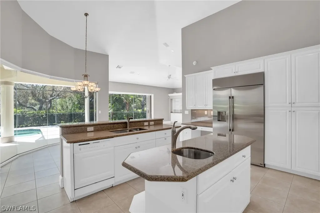 199 Cheshire Way Naples FL 34110