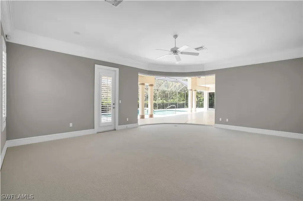 199 Cheshire Way Naples FL 34110