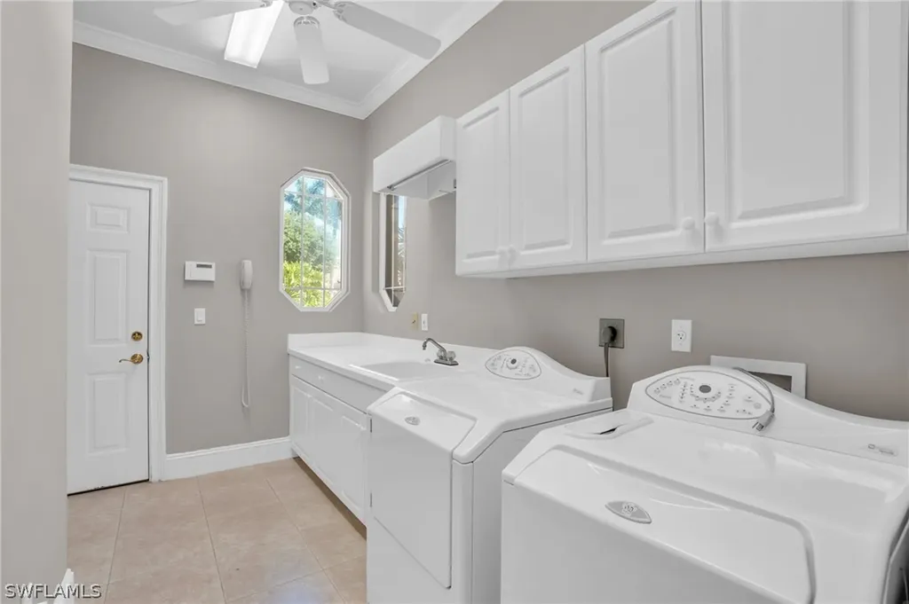 199 Cheshire Way Naples FL 34110