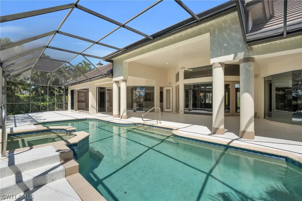199 Cheshire Way Naples FL 34110