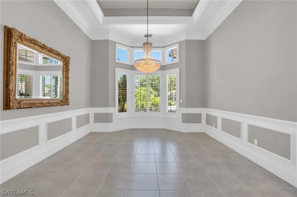 199 Cheshire Way Naples FL 34110