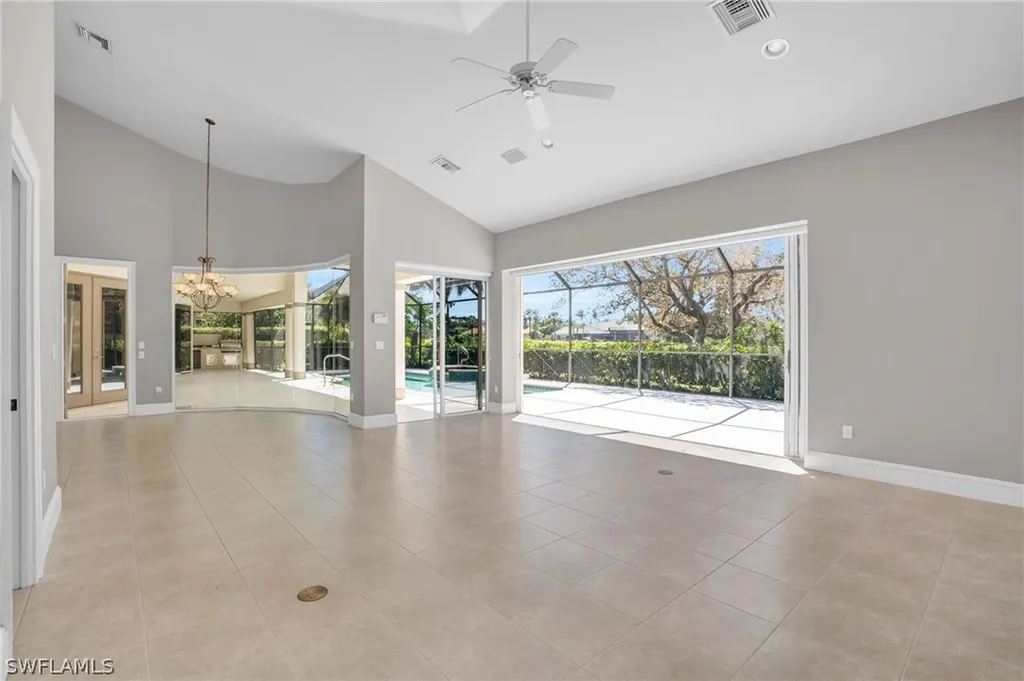 199 Cheshire Way Naples FL 34110