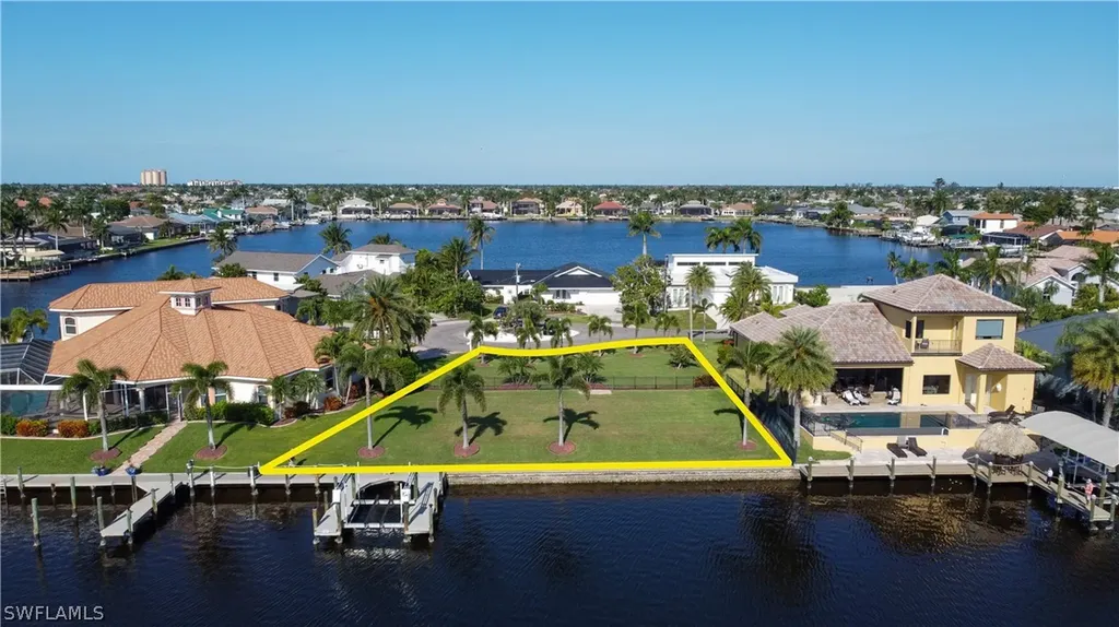 5227 SW 5th Place Cape Coral FL 33914