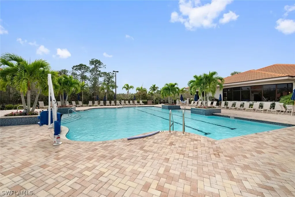 7730 Naples Heritage Drive Naples FL 34112