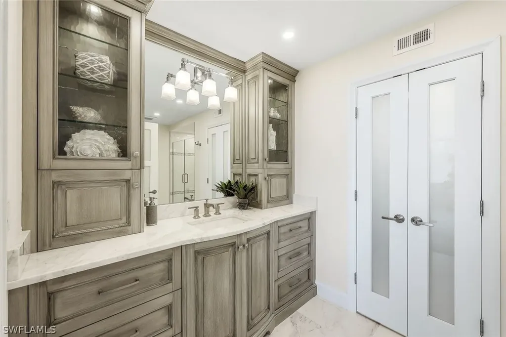 4041 Gulf Shore Boulevard N Naples FL 34103