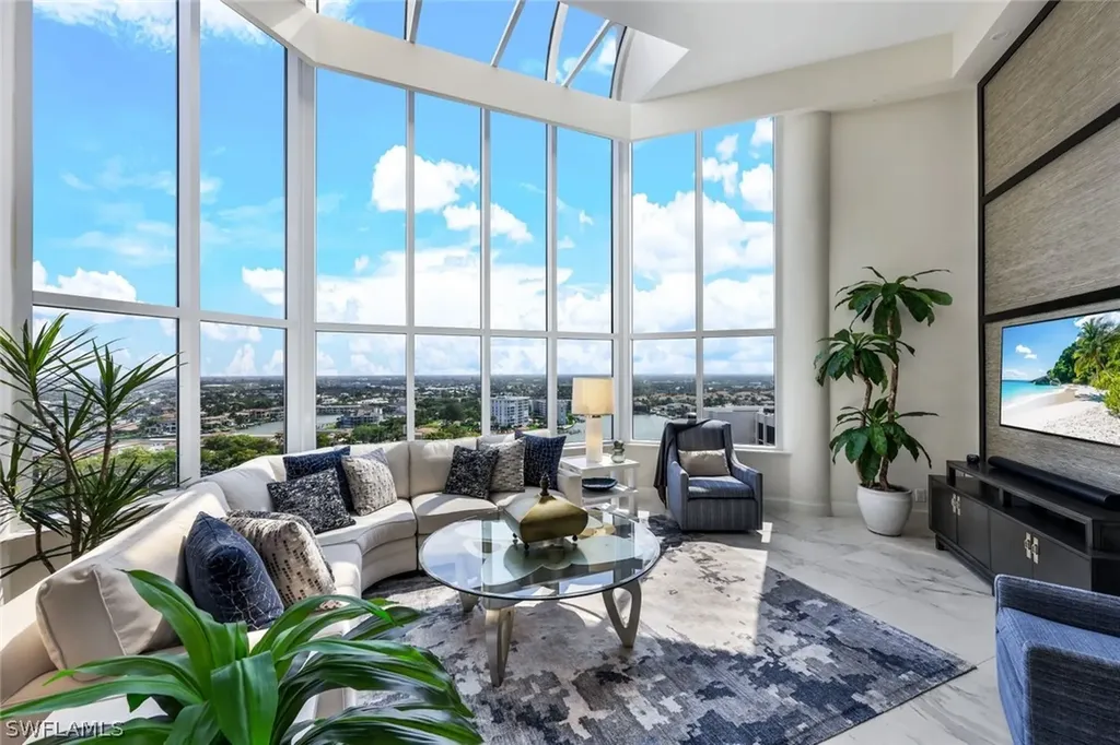 4041 Gulf Shore Boulevard N Naples FL 34103