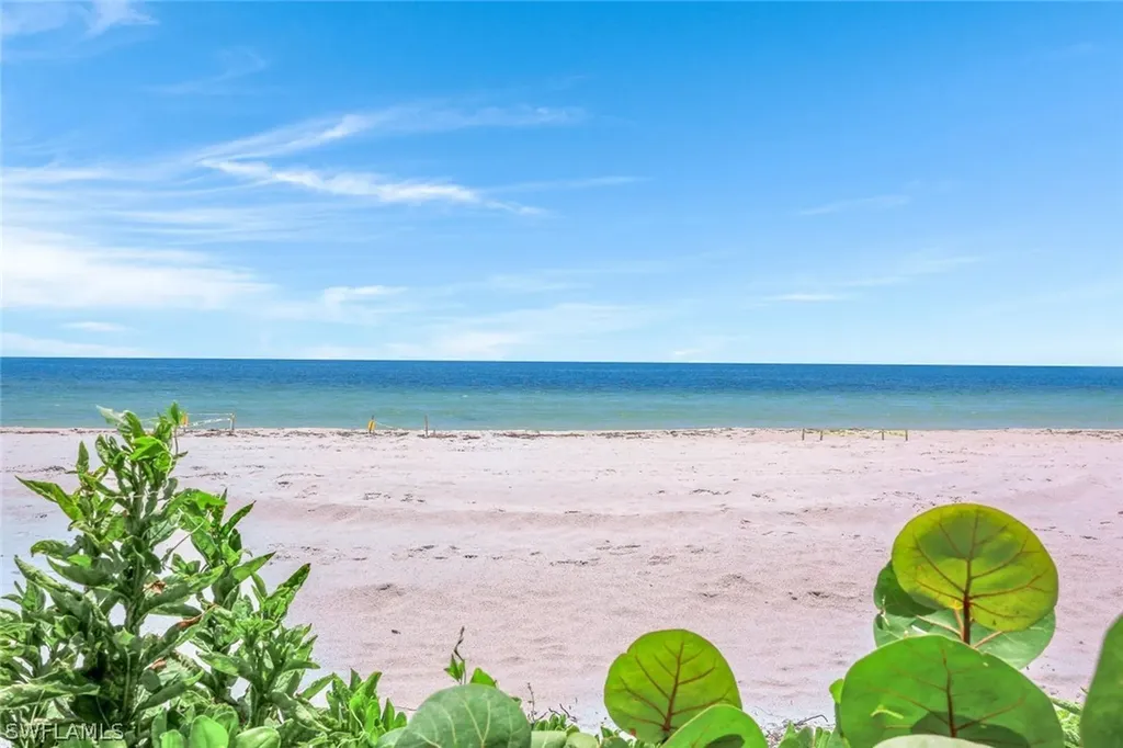 4041 Gulf Shore Boulevard N Naples FL 34103