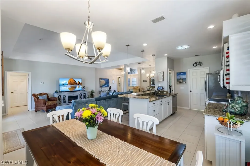 10911 Longshore Way E Naples FL 34119