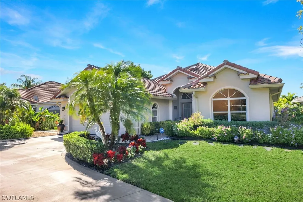 10911 Longshore Way E Naples FL 34119