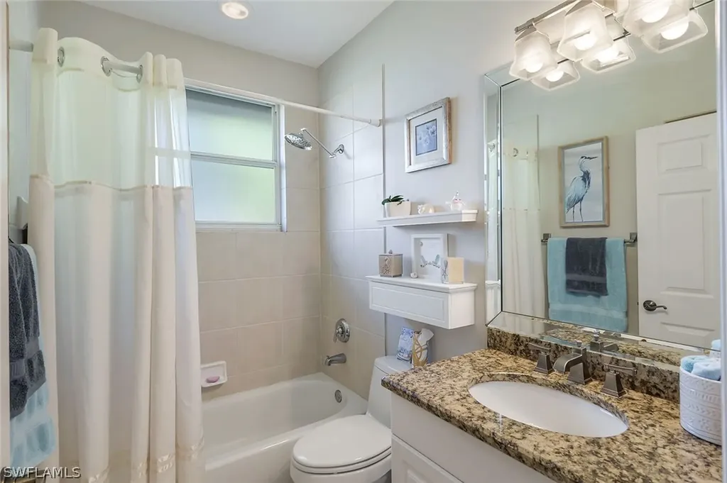10911 Longshore Way E Naples FL 34119