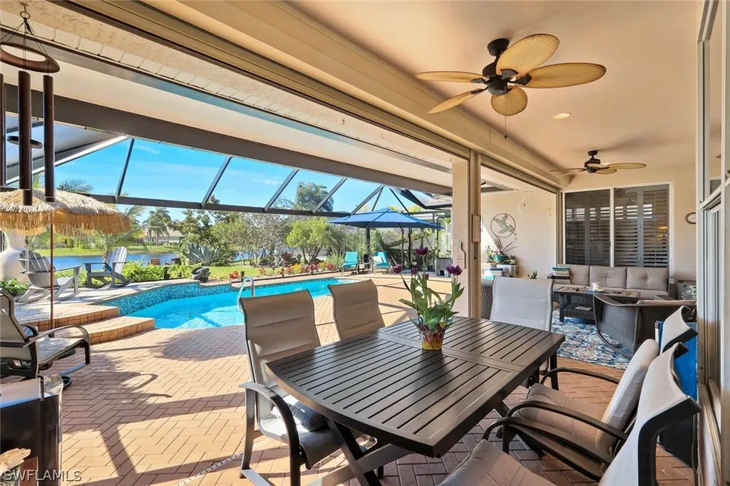 10911 Longshore Way E Naples FL 34119