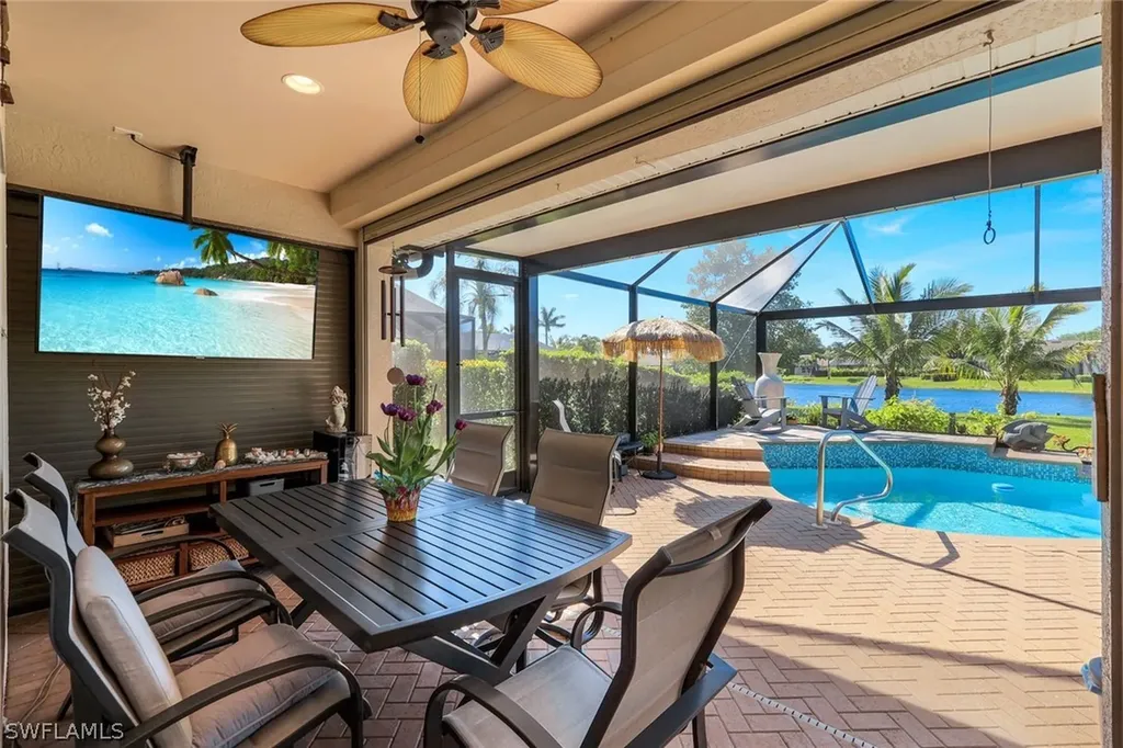 10911 Longshore Way E Naples FL 34119