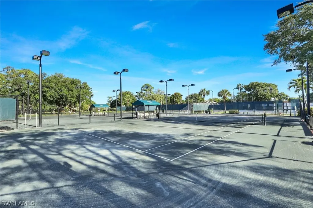 10911 Longshore Way E Naples FL 34119