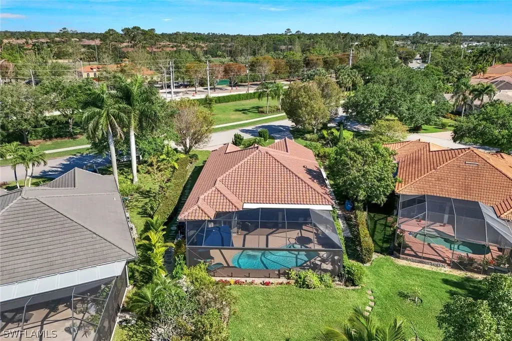 10911 Longshore Way E Naples FL 34119