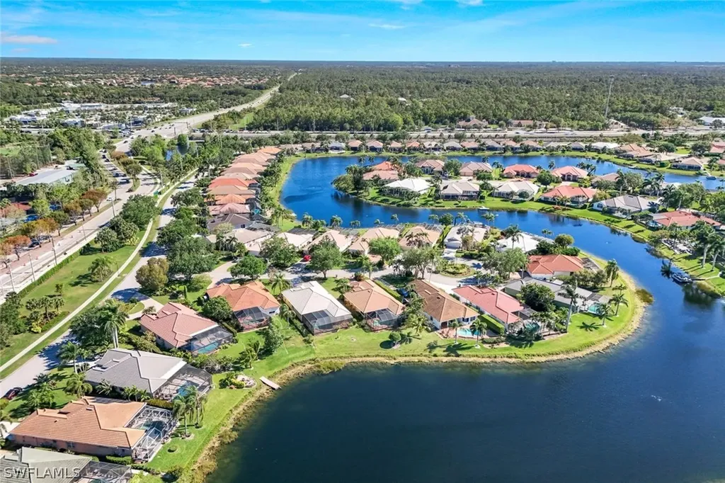10911 Longshore Way E Naples FL 34119