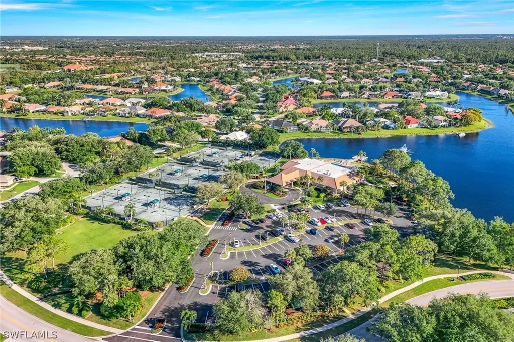 10911 Longshore Way E Naples FL 34119