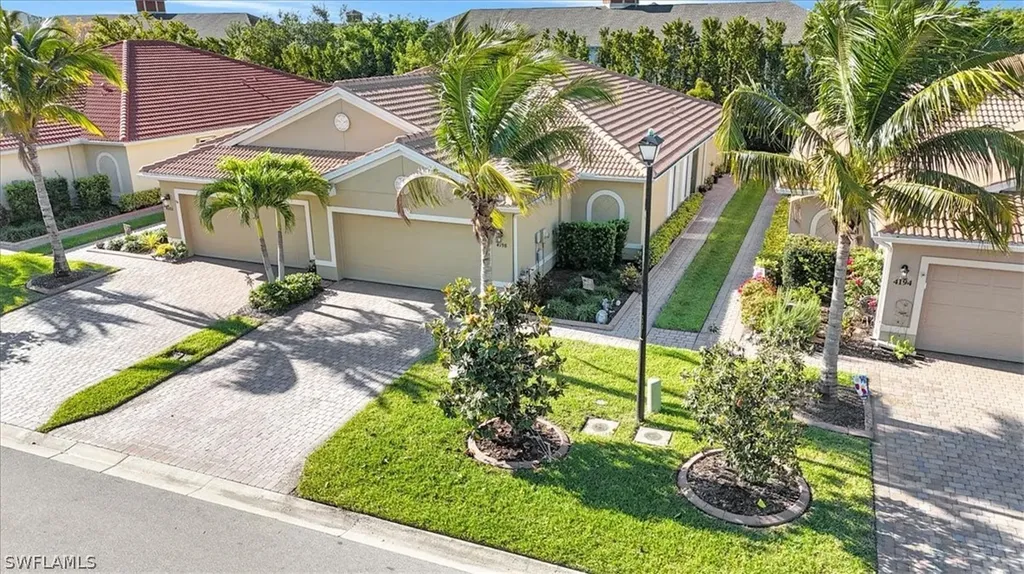4198 Dutchess Park Road Fort Myers FL 33916