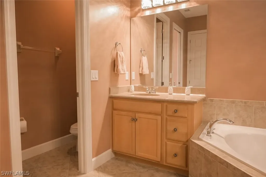 7877 Clemson Street Naples FL 34104
