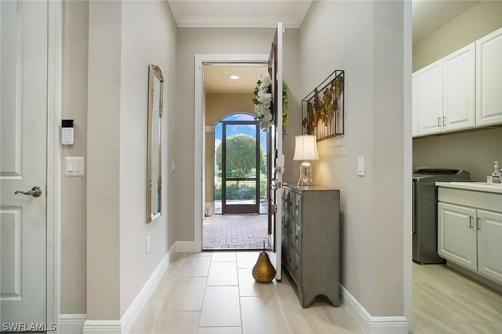 1461 Lucena Lane S Naples FL 34113