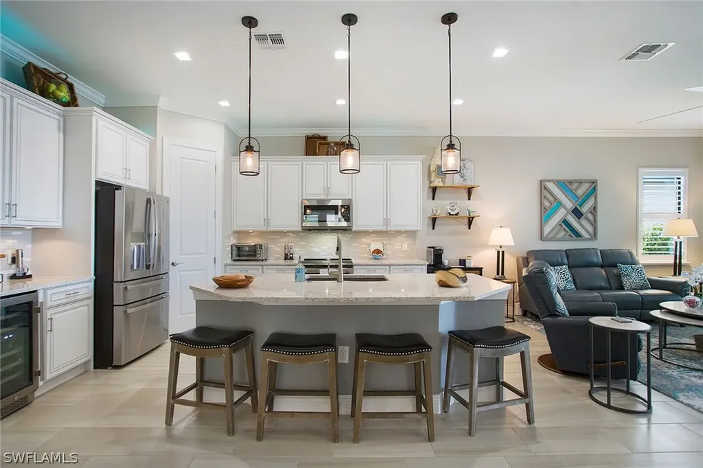 1461 Lucena Lane S Naples FL 34113