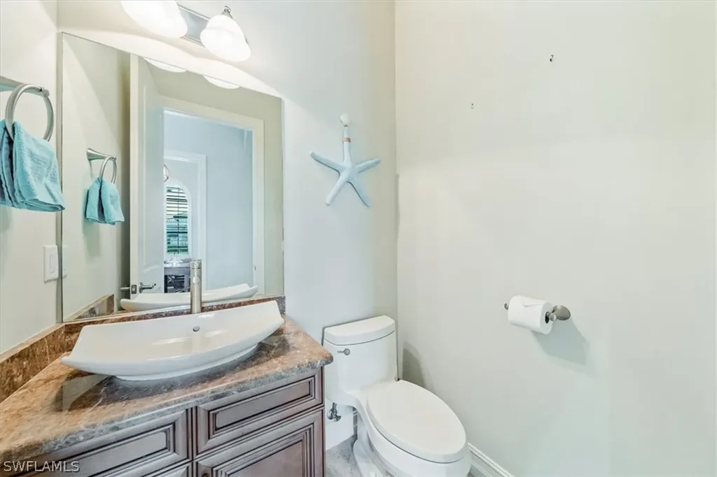 6590 Costa Circle Naples FL 34113