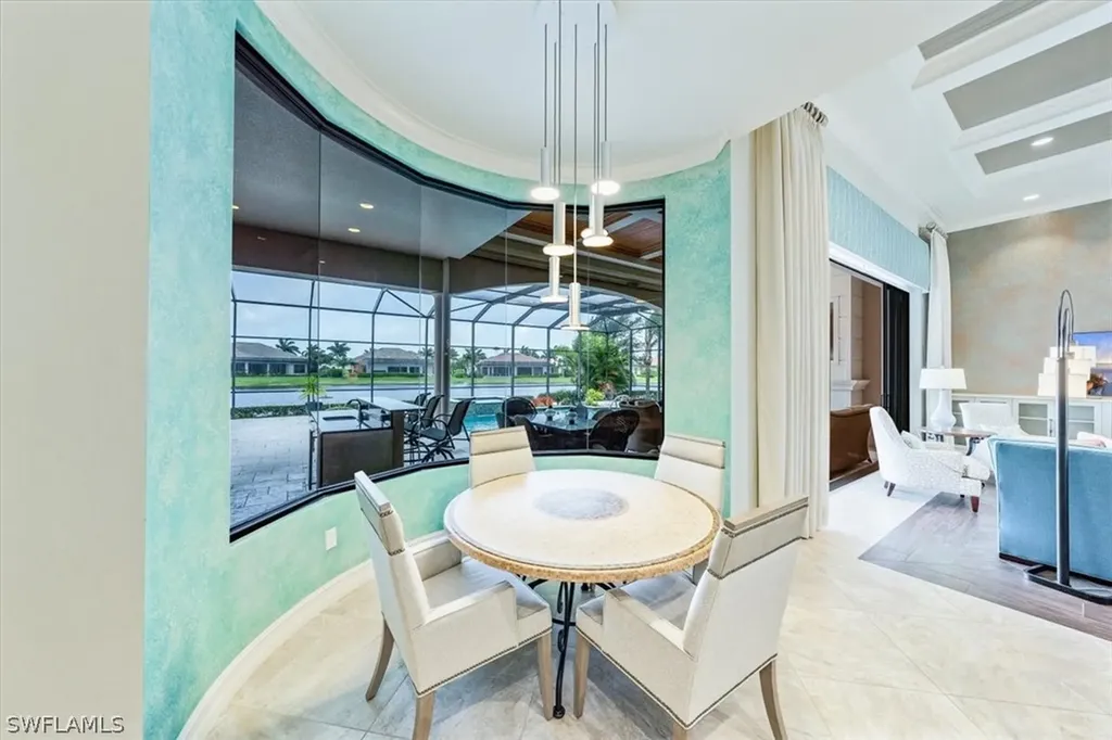 6590 Costa Circle Naples FL 34113