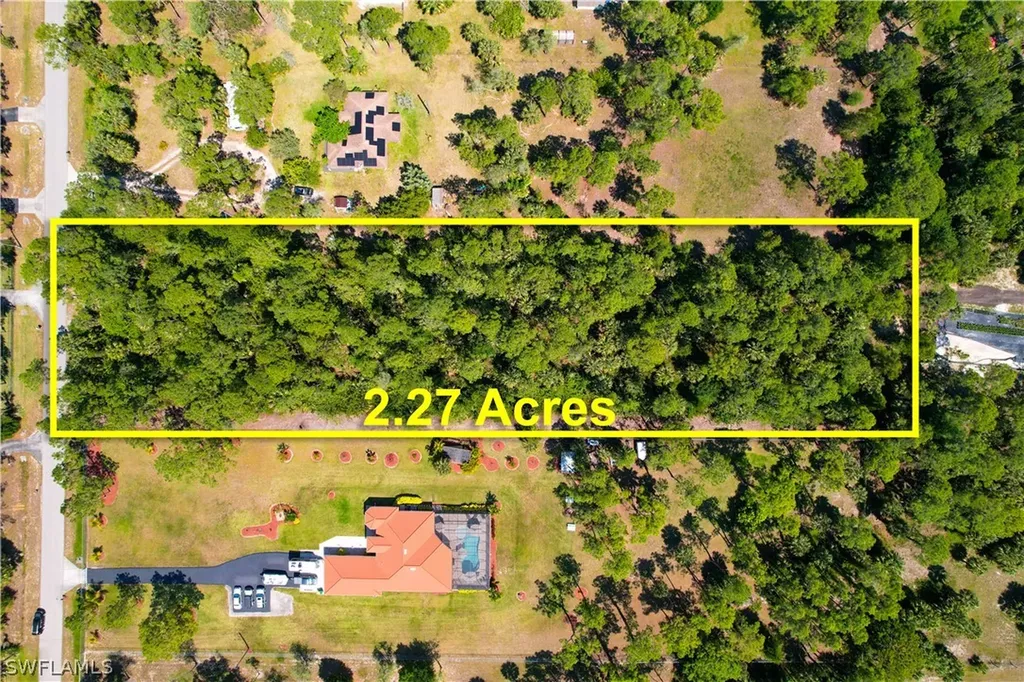 540 20th Avenue NE Naples FL 34120