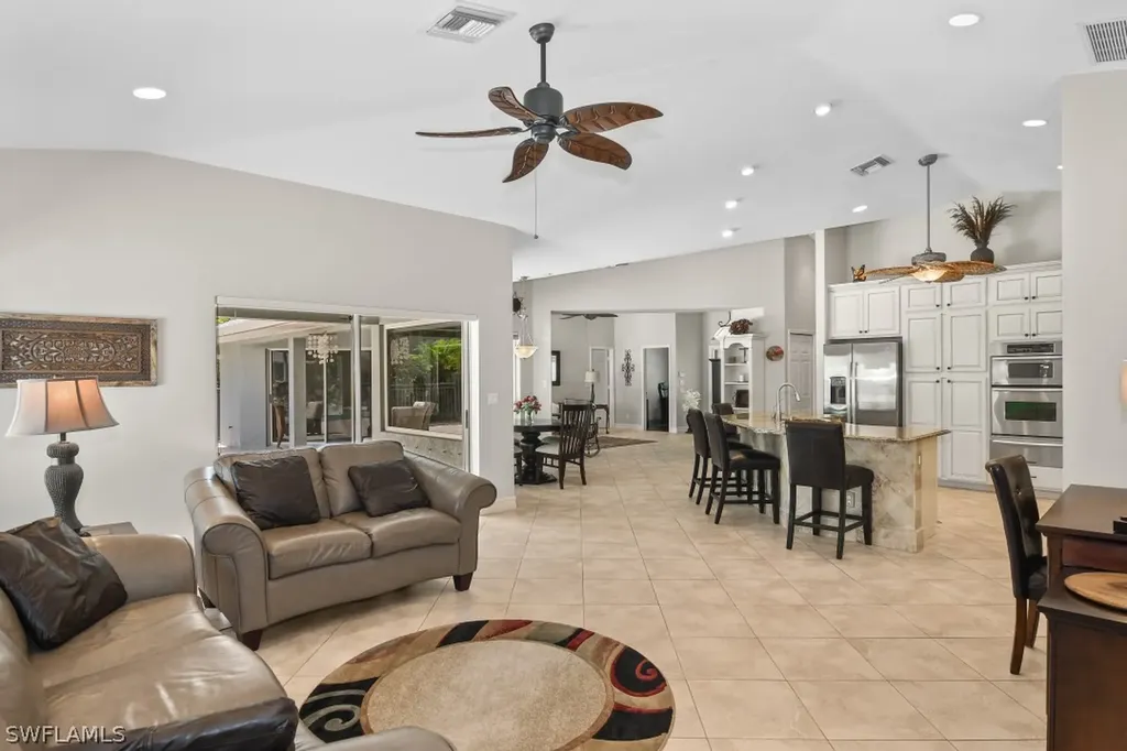6141 Bur Oaks Lane Naples FL 34119