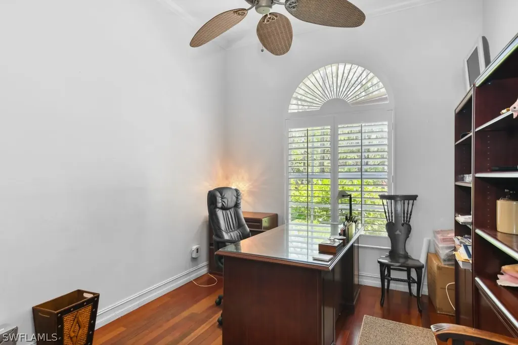 6141 Bur Oaks Lane Naples FL 34119