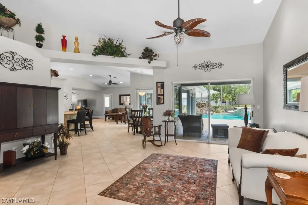 6141 Bur Oaks Lane Naples FL 34119