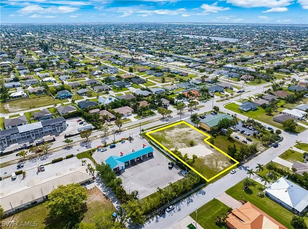 3834 Chiquita Boulevard S Cape Coral FL 33914