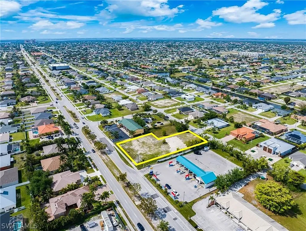 3834 Chiquita Boulevard S Cape Coral FL 33914