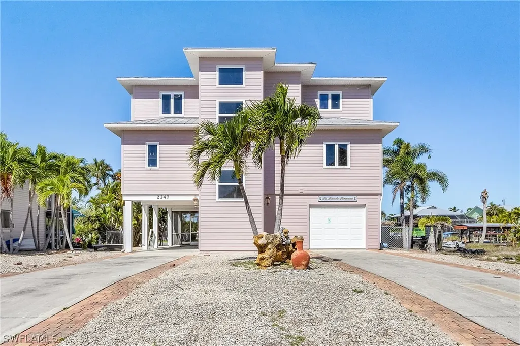 2347 Sycamore Street St. James City FL 33956