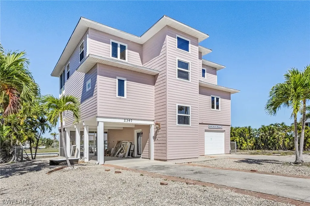2347 Sycamore Street St. James City FL 33956