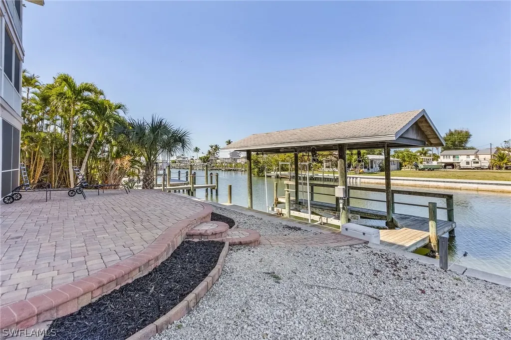 2347 Sycamore Street St. James City FL 33956