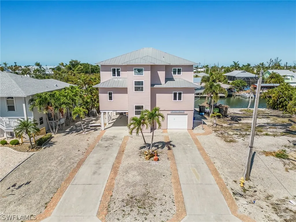 2347 Sycamore Street St. James City FL 33956