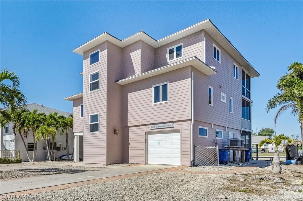 2347 Sycamore Street St. James City FL 33956