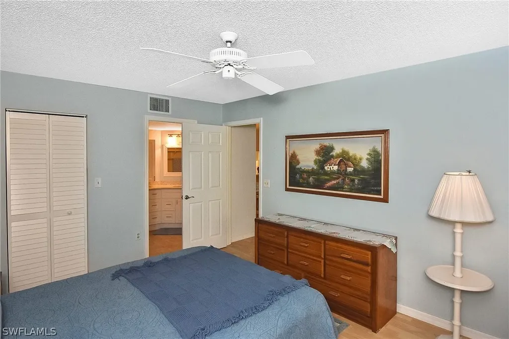 9285 Lake Park Drive Fort Myers FL 33919