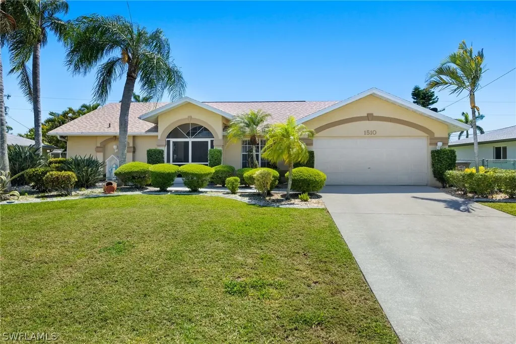 1510 NE 2nd Street Cape Coral FL 33909