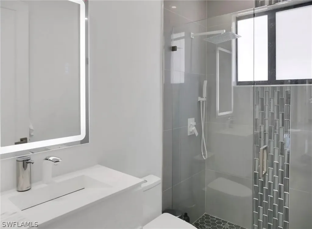 1914 SW 4th Street Cape Coral FL 33991