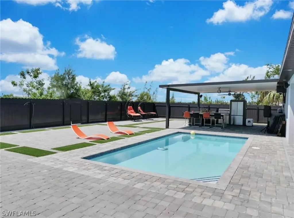 1914 SW 4th Street Cape Coral FL 33991