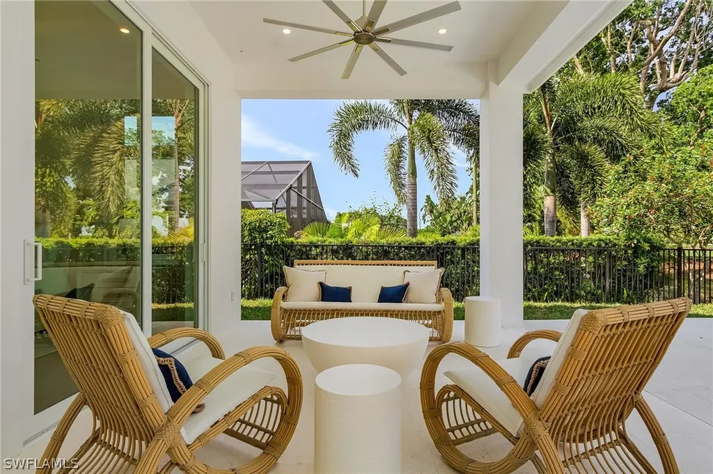 130 Burning Tree Drive Naples FL 34105