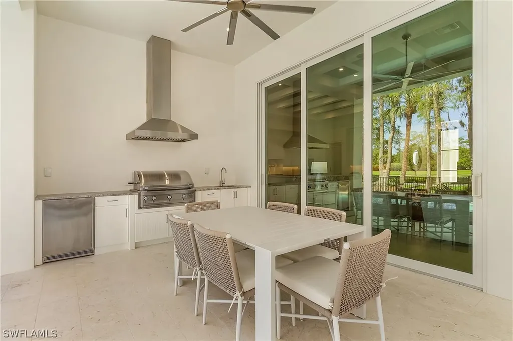 130 Burning Tree Drive Naples FL 34105