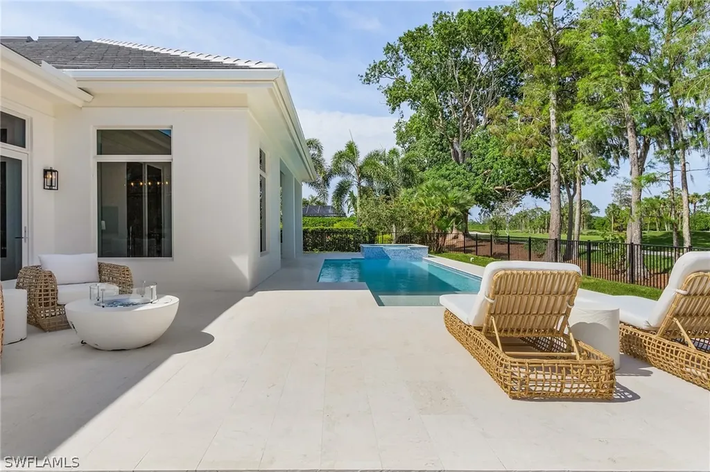 130 Burning Tree Drive Naples FL 34105
