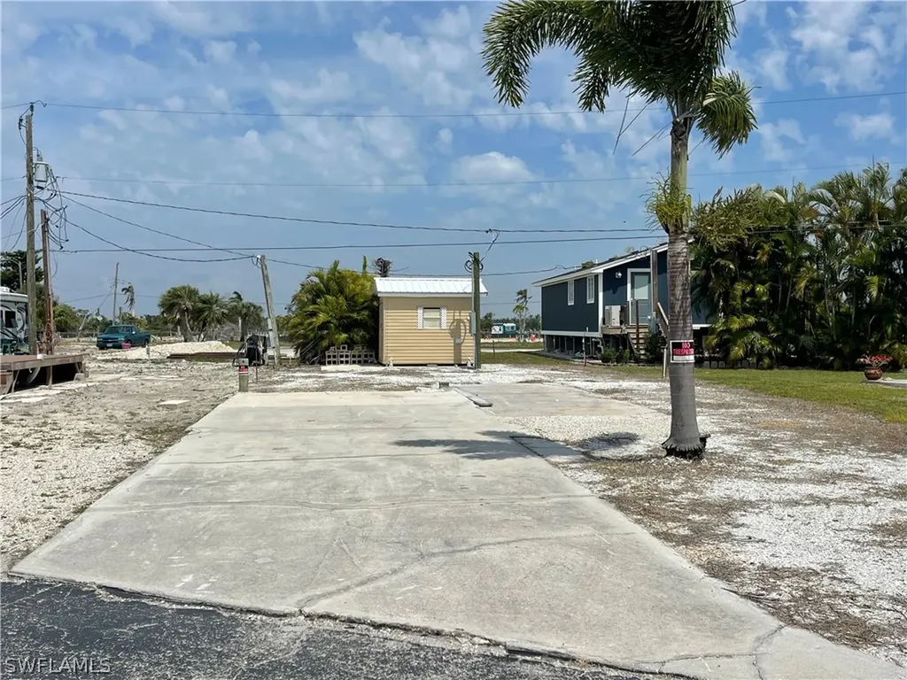 41 Helen Lane Fort Myers Beach FL 33931