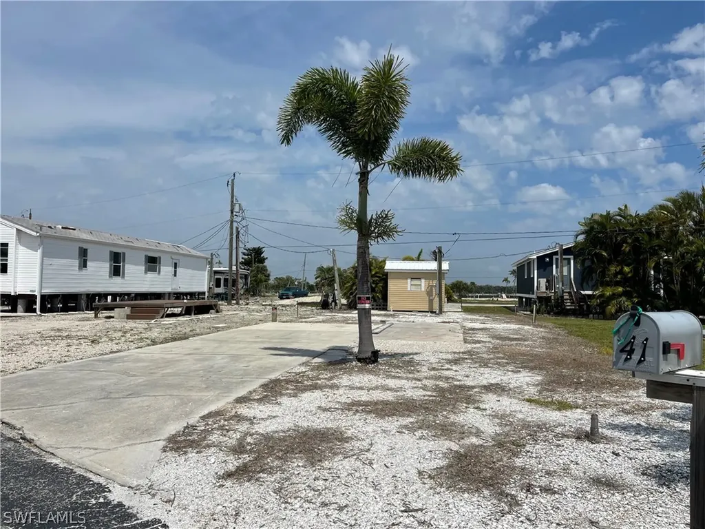 41 Helen Lane Fort Myers Beach FL 33931