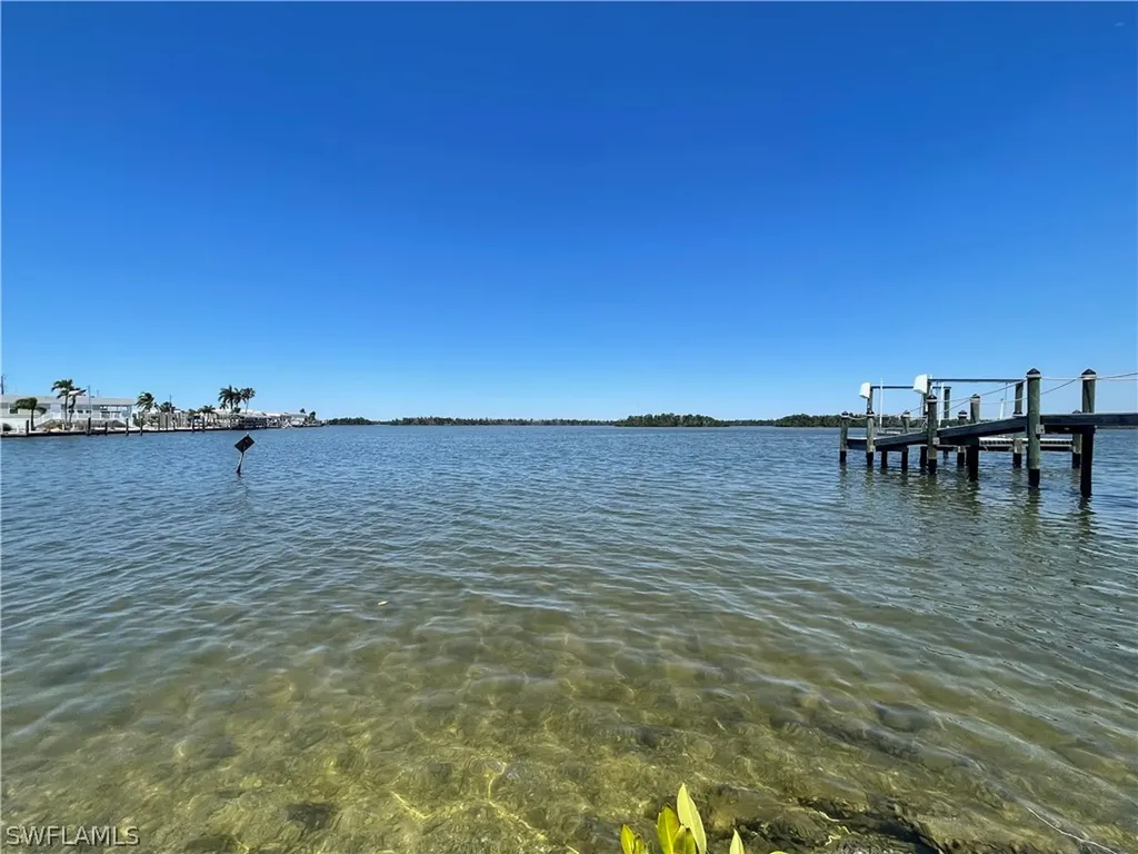 41 Helen Lane Fort Myers Beach FL 33931